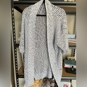 Denver Hayes EUC cardigan